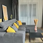 Koa - Twin Tower Brasov