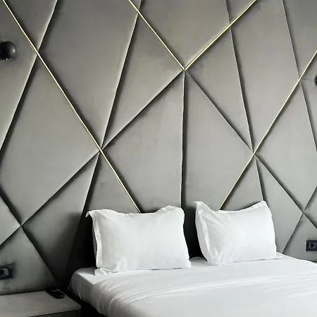 Koa - Twin Tower * בראשוב