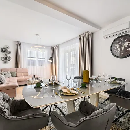 Koa - Twin Tower Apartment Brasov
