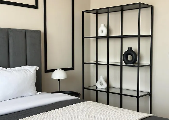 Koa - Twin Tower Apartment