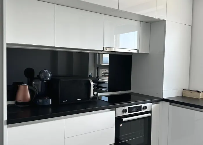 Koa - Twin Tower * בראשוב