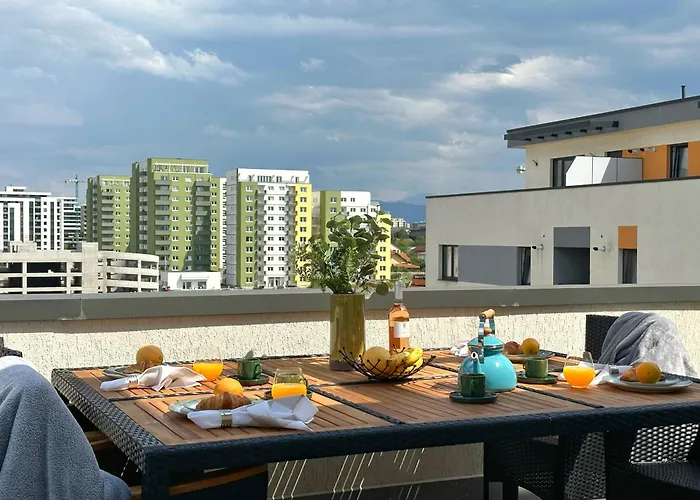 Koa - Twin Tower Apartment *