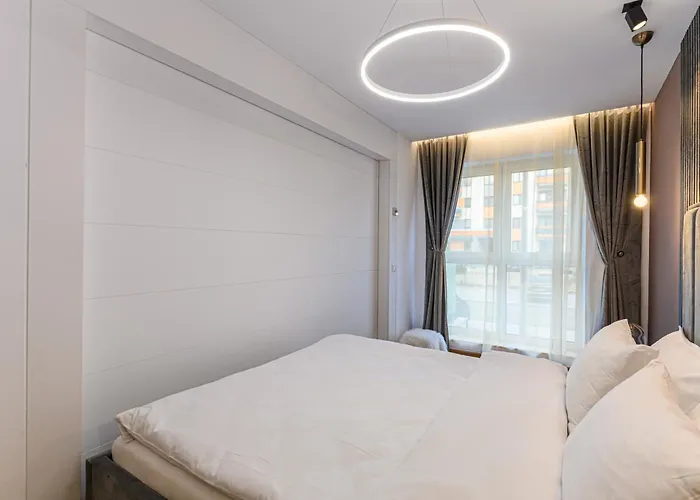 Koa - Twin Tower Apartment